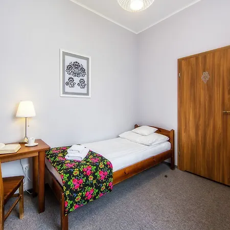 Sienkiewiczówka Nocleg ze śniadaniem 3*